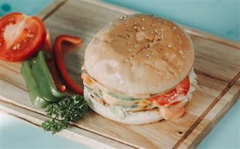 يوم الساندوتش العالمي.. تعرفي على سر الاحتفال به