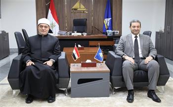 المفتي يلتقي محافظ دمياط لبحث إنشاء فرع لدار الإفتاء بالمحافظة