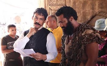 بعد "لام شمسية" و"إخواتي".. علي قاسم يخوض تجربة مختلفة في "أسد"  