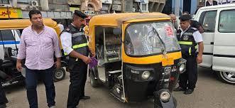 ضبط 30 مركبة توك توك غير مرخصة بالشرقية