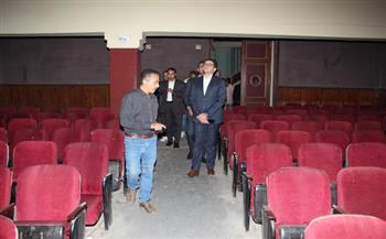 وزير الثقافة يتفقد «سينما ديانا» بوسط البلد ويوجه بتحويلها إلى سينما ومسرح