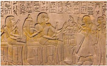 ما حكم تشويه جدران المعابد والمتاحف بالكتابة عليها؟.. أمين الفتوى يجيب