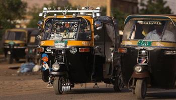   سائقو الـ«توك توك»:  موافقون على التغيير لكننا خائفون