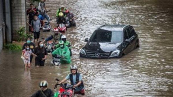 ارتفاع حصيلة ضحايا الفيضانات والانهيارات الأرضية في سريلانكا إلى 159 قتيلًا