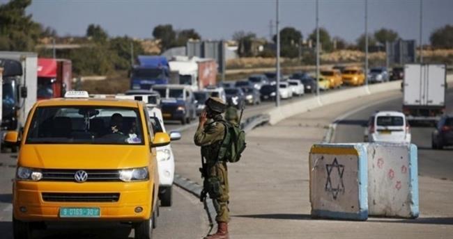 الاحتلال الإسرائيلي يغلق بوابة عطارة وينصب حاجزًا قرب النبي صالح شمال رام الله