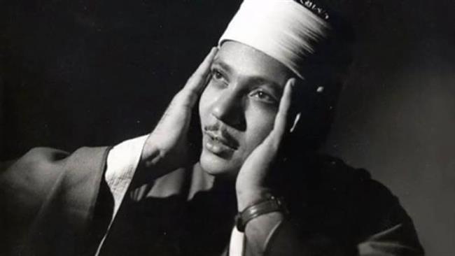 ذكرى الشيخ عبد الباسط عبد الصمد.. محطات حياة سفير القرآن الذي صدح صوته آفاق العالم