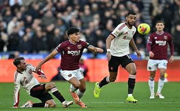 الدوري الإنجليزي| 15 دقيقة.. التعادل السلبي مستمر بين ليفربول ضد وست هام