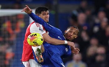 الدوري الإنجليزي.. انطلاق قمة تشيلسي أمام أرسنال في ستامفورد بريدج