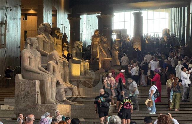 «خطوة بخطوة».. رحلتك داخل المتحف المصري الكبير 