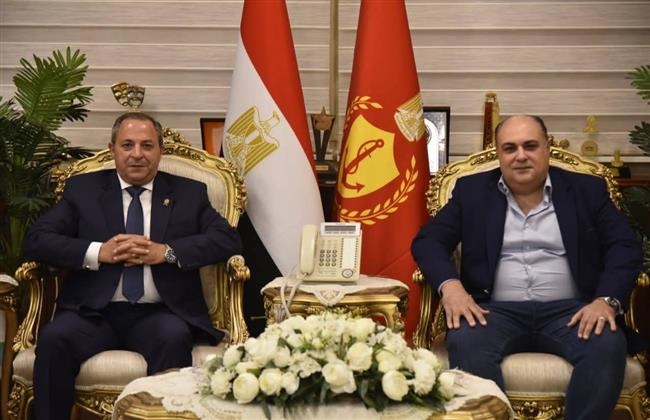 محافظ بورسعيد يبحث مع مساعد وزير الثقافة آليات تطوير قصر ثقافة بورسعيد