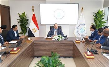 رئيس هيئة الرعاية الصحية يعقد اجتماعًا موسعًا مع الإدارة العامة لرضا المنتفعين لمتابعة مؤشرات الأداء 