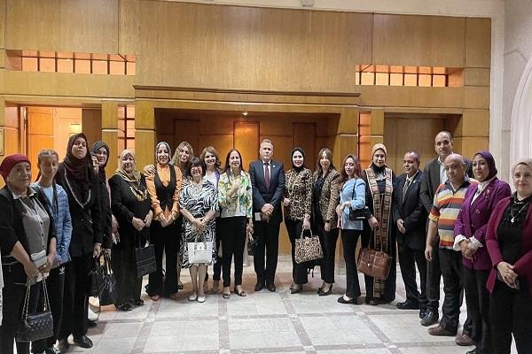 مجلة حواء تستكمل جولات حملتها "نازلين الانتخابات" بالقاهرة.. وتدعو المرأة المصرية للمشاركة بانتخابات النواب