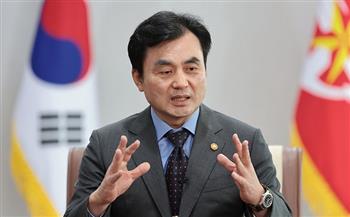 وزير دفاع كوريا الجنوبية يؤكد مجددا التزام بلاده بنزع السلاح النووي