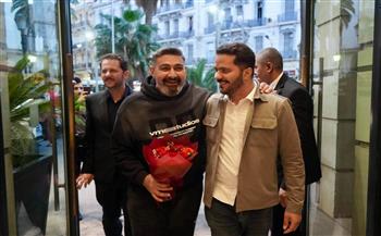 لقطات للفنان ياسر جلال في مهرجان "وهران " يتداولها رواد السوشيال ميديا 