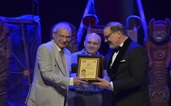  افتتاح مهرجان الفضاءات غير التقليدية بمعهد فنون مسرحية  بتكريم قامت فنية| صور