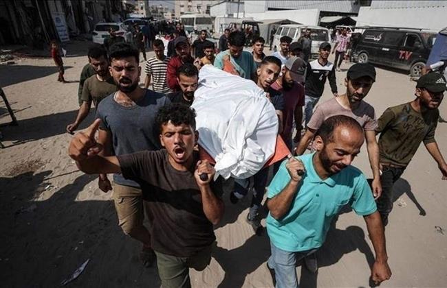 في خرق متواصل لاتفاق وقف إطلاق النار.. شهيد وجريح برصاص الاحتلال شرق حي الشجاعية