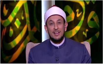 رمضان عبدالمعز: أهل البلاء من أولياء الله الذين اصطفاهم بالصبر وجبرهم بالجنة