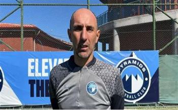 السوبر المصرى.. يورتشيتش والشناوي في مؤتمر بيراميدز استعدادا لمواجهة الزمالك   