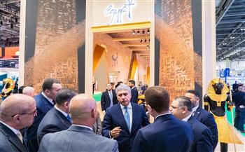 وزير السياحة والآثار يفتتح الجناح المصري المُشارك في بورصة لندن الدولية للسياحة 