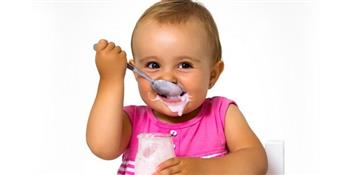 لهذه الأسباب .. الزبادي هام لطفلك لصحته ونموه