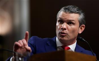 وزير الدفاع الأمريكي يعلن شن ضربة على قارب يُشتبه في استخدامه لتهريب المخدرات شرق المحيط الهادئ