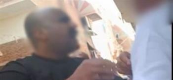 بدء جلسة محاكمة المتهمين بصفع مسن السويس