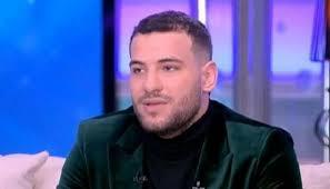 من الإيقاف إلى الطرد.. كواليس أزمة المطرب مسلم مع مصطفى كامل ونقابة الموسيقيين