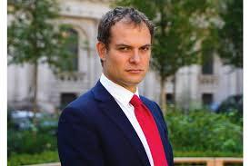 وزير شؤون الشرق الأوسط البريطاني: ندعم الجهود الرامية لإحلال سلام دائم في المنطقة