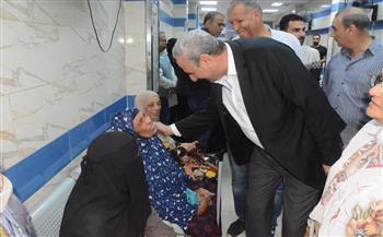 محافظ الغربية يتفقد عيادة أحمد عرابي للتأمين الصحي بكفر الزيات