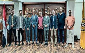 اللجنة المؤقتة تتسلم رئاسة نادي الإسماعيلي بشكل رسمي