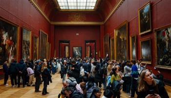 كلمة سر "ساذجة" وراء سرقة اللوفر وأحد اللصوص يوتيوبر شهير