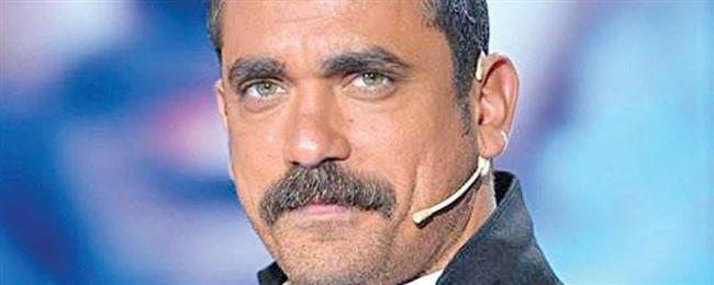 أمير كرارة يترقب عرض  "الشاطر" على منصة إلكترونية   