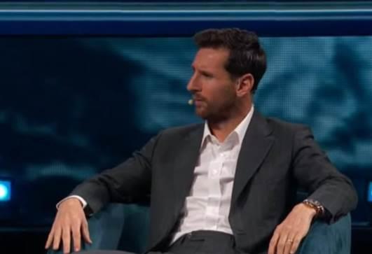 ميسي: لا أقلق بشأن أعتزالي  