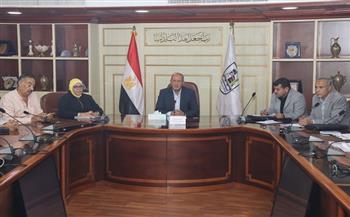 بتوجيه من محافظ بني سويف.. السكرتير العام يترأس اجتماع لجنة التصالح على مخالفات البناء