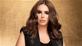 دنيا عبد العزيز تستعيد ذكريات بدايتها الفنية.. تفاصيل