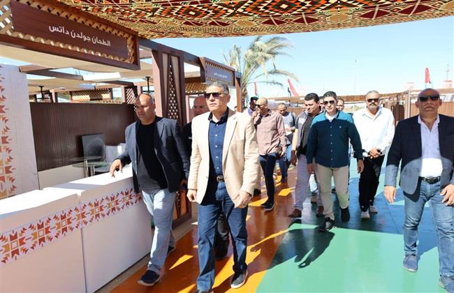 محافظ الجيزة: نسعى إلى ظهور الواحات البحرية في أبهى صورة خلال المهرجان الدولي الثامن للتمور