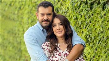 عمرو يوسف يكشف سر استمرار زواجه من كندة علوش منذ 9 سنوات