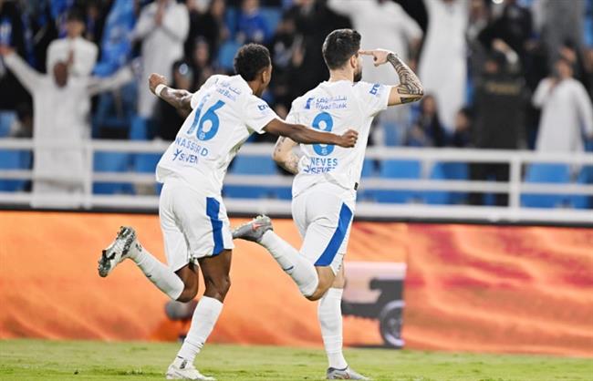 الدوري السعودي: الهلال يفوز على النجمة برباعية ويكمل 10 انتصارات متتالية   