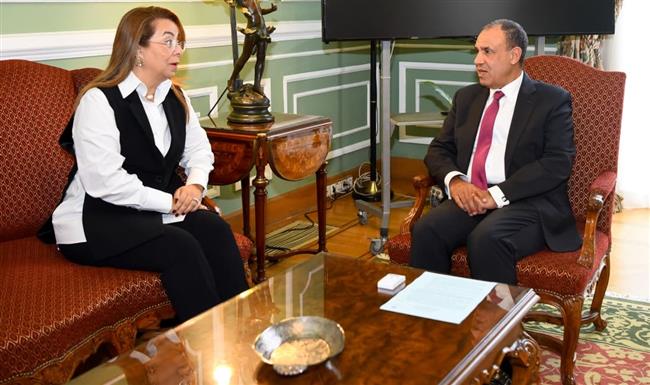 وزير الخارجية يبحث مع غادة والي تعزيز التعاون مع الأمم المتحدة في مكافحة الجريمة السيبرانية