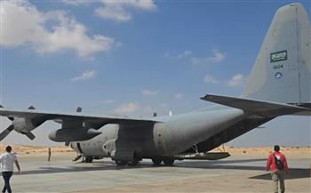 مطار العريش يستقبل طائرة مساعدات سعودية لصالح غزة