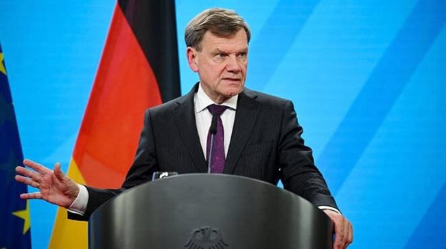 وزير الخارجية الألماني يسافر على متن رحلة تجارية إلى كولومبيا بعد تعطل الطائرة الحكومية