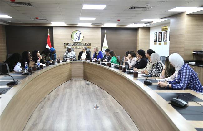 المستشارة أمل عمار تستقبل وفد مفوضية الاتحاد الإفريقي