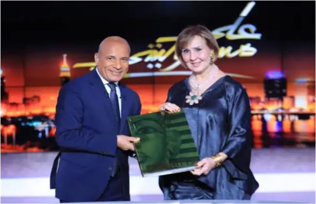 سيلفيا النقادي تكشف تفاصيل مثيرة عن كتاب «الطريق إلى الخلود»