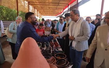 محافظ قنا يشهد احتفالية دير الأنبا بسنتاؤس بنقادة ضمن فعاليات مهرجان قنا للفنون والحرف التراثية