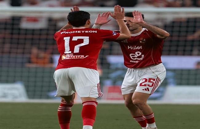 السوبر المصري.. بن شرقي يضع الأهلي في المقدمة أمام الزمالك في شوط أول ساخن