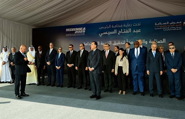 رئيس الوزراء: معرض النقل الذكي واللوجستيات يأتي في توقيت بالغ الأهمية للدولة المصرية