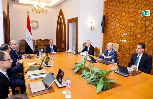 وزير الخارجية يتابع مشروع رقمنة وتحديث منظومة الوثائق والمستندات التاريخية