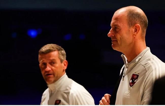 السوبر المصري.. الأهلي يصل استاد محمد بن زايد لخوض مباراة النهائي