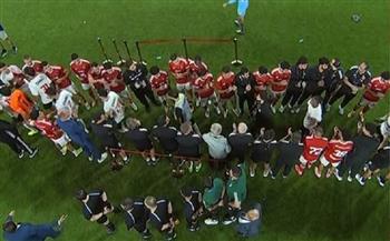 السوبر المصري.. ممر شرفي من الأهلي للاعبي الزمالك بعد نهاية اللقاء