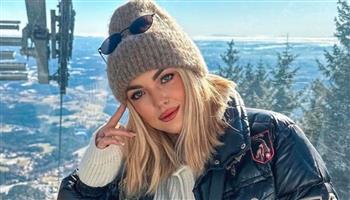 حقيبة سفر في الغابة تحل لغز اختفاء مؤثرة شهيرة ورسالة تكشف السر